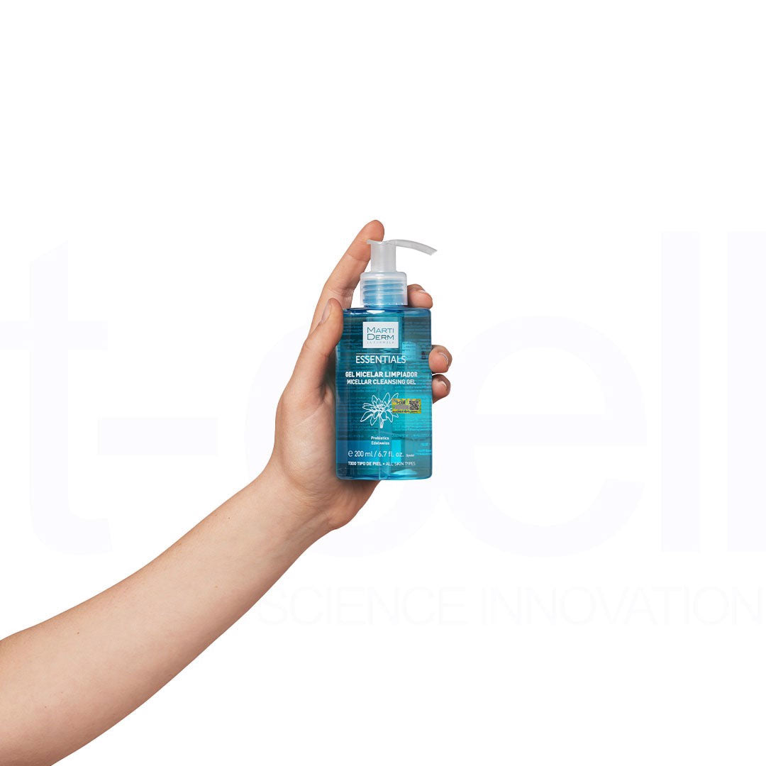 Gel Rửa Mặt Dịu Nhẹ Cho Mọi Loại Da - MartiDerm Essentials Micellar Cleansing Gel (200ml)