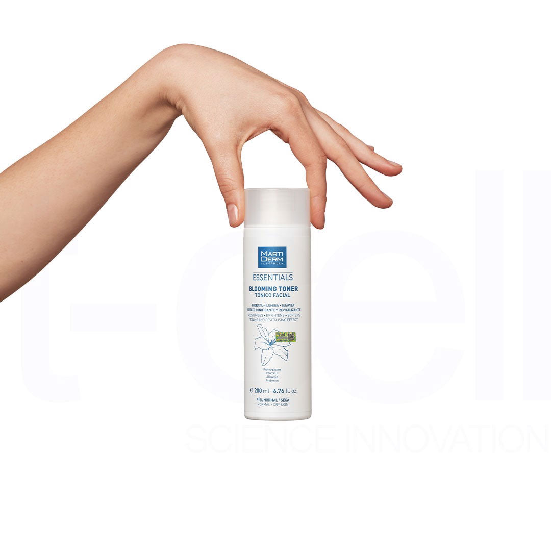 Nước Cân Bằng Dưỡng Ẩm Cho Da Thường Đến Khô - MartiDerm Essentials Blooming Toner (200ml)
